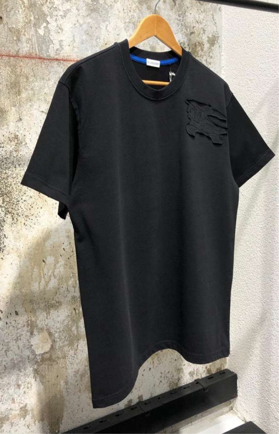 Burberry Men T-shirt