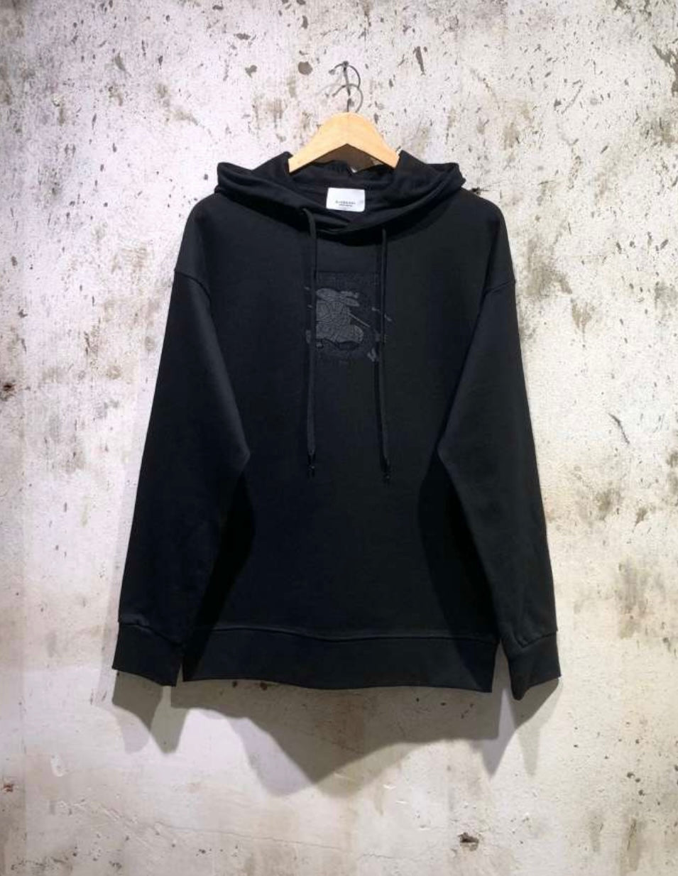 Burberry Men sweater
