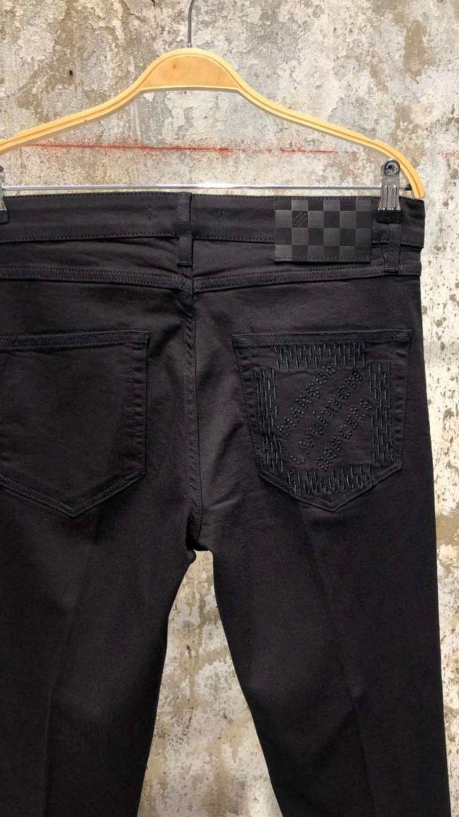 LV men black Jean