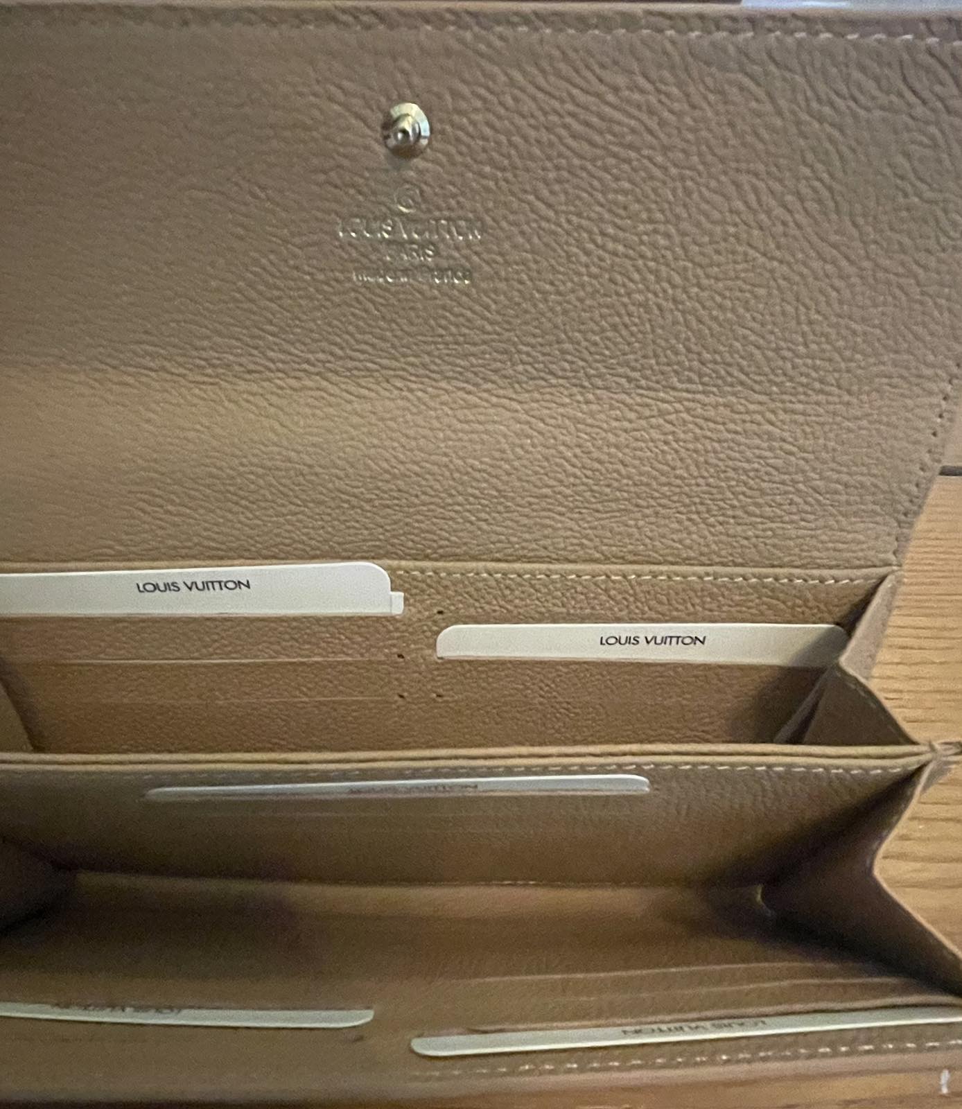 LV Wallet