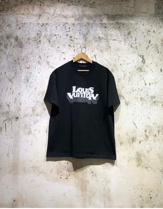 LV Men T-shirt