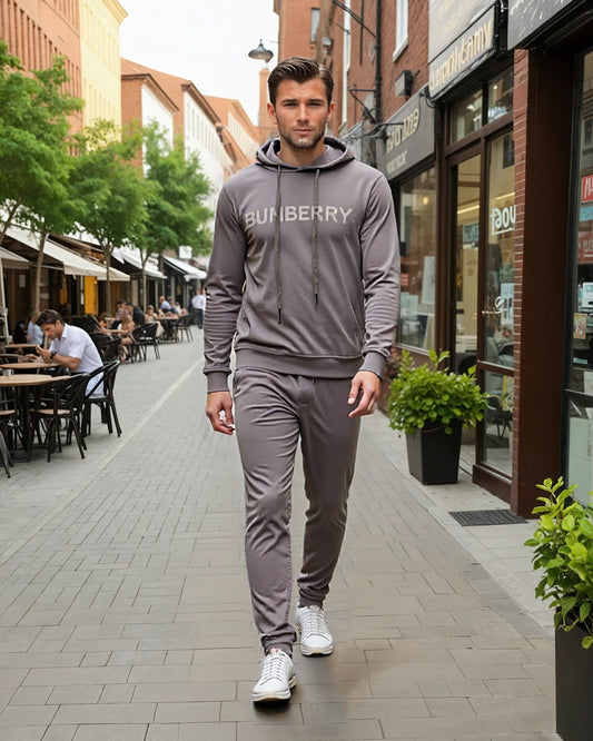 Burberry Men sweater