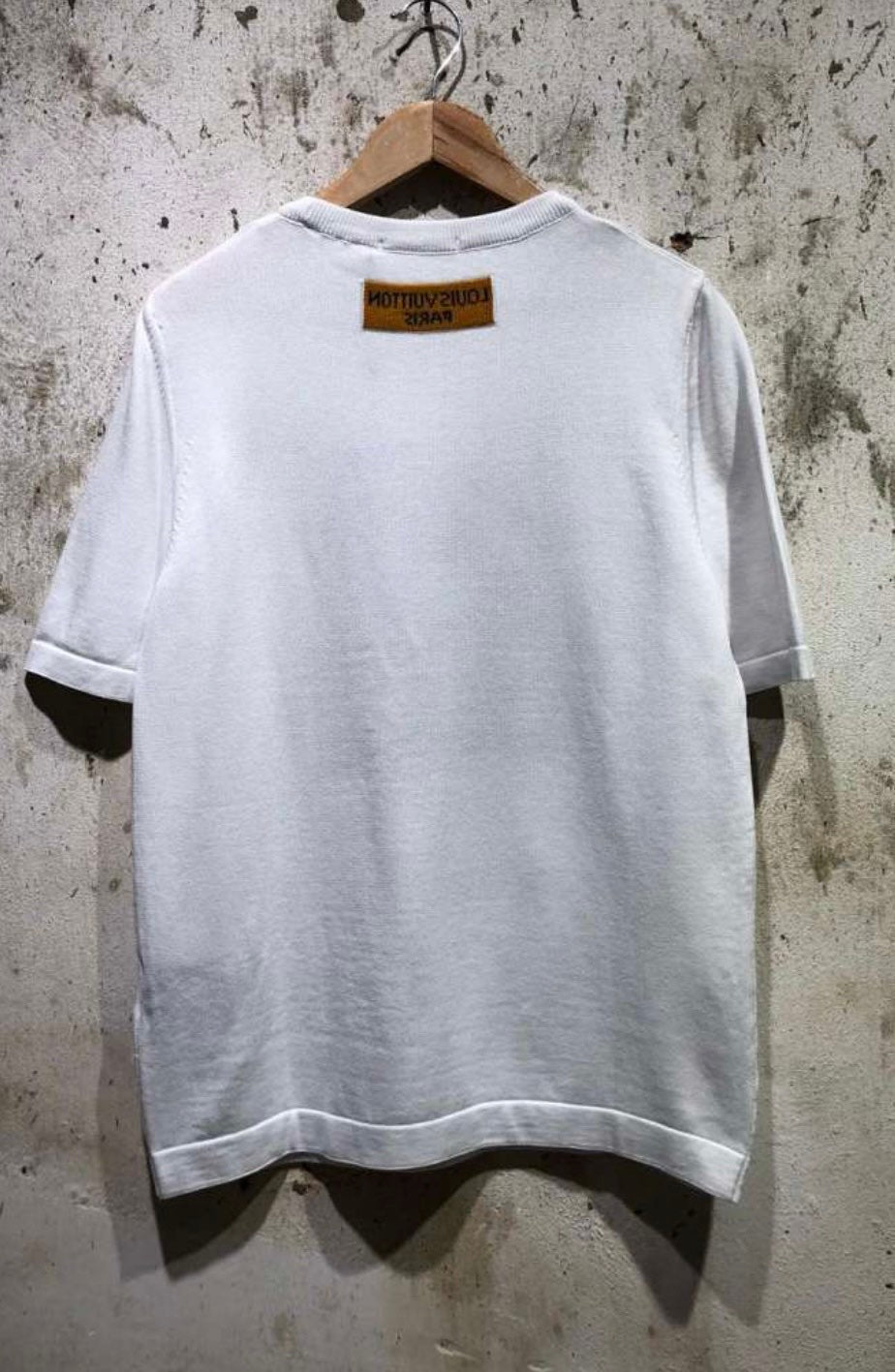 LV Men T-shirt
