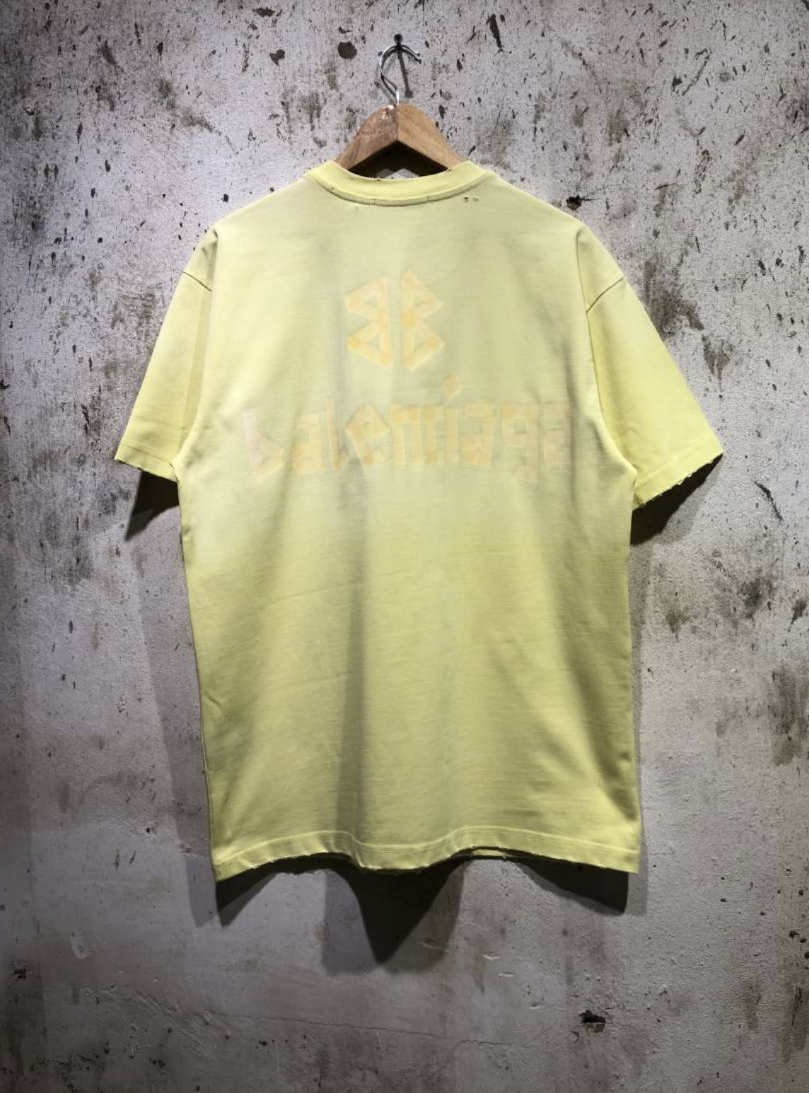 Balenciaga Men T-Shirt